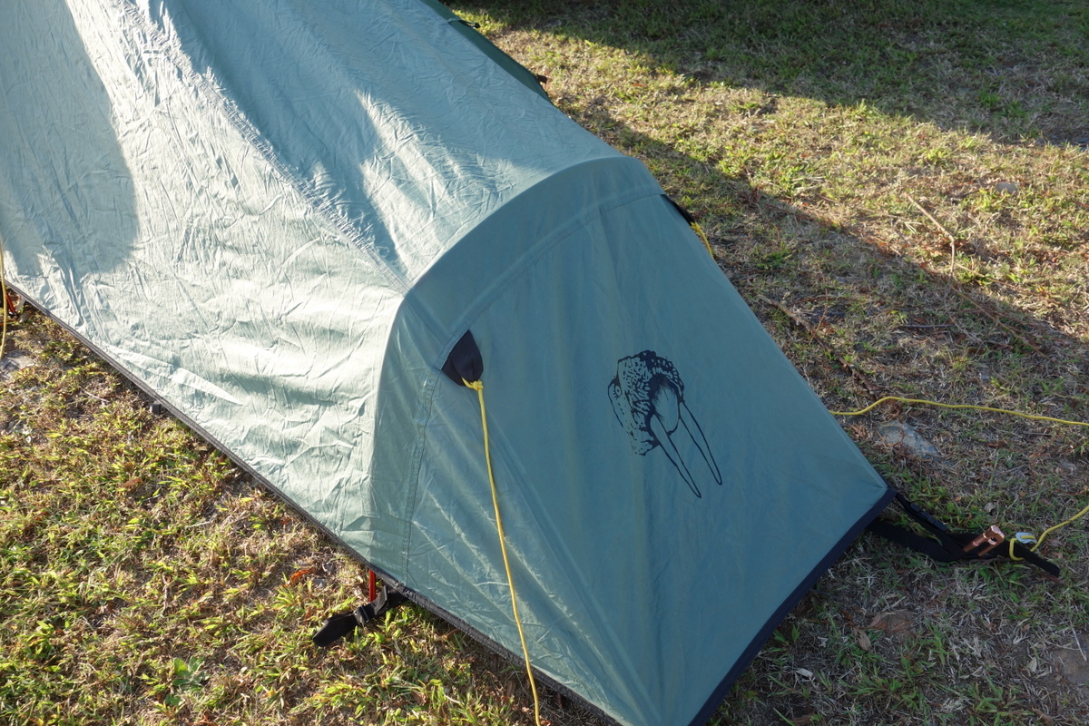 贈り物 WALRUS ウォーラス Trekker 超レア Trekker WALRUS Tarp